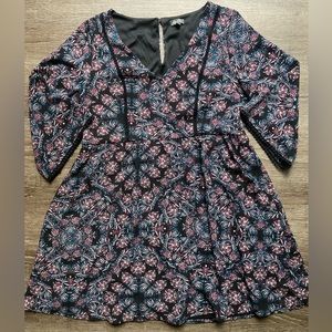 Lily Rose Black Paisley Mini Dress Size XL